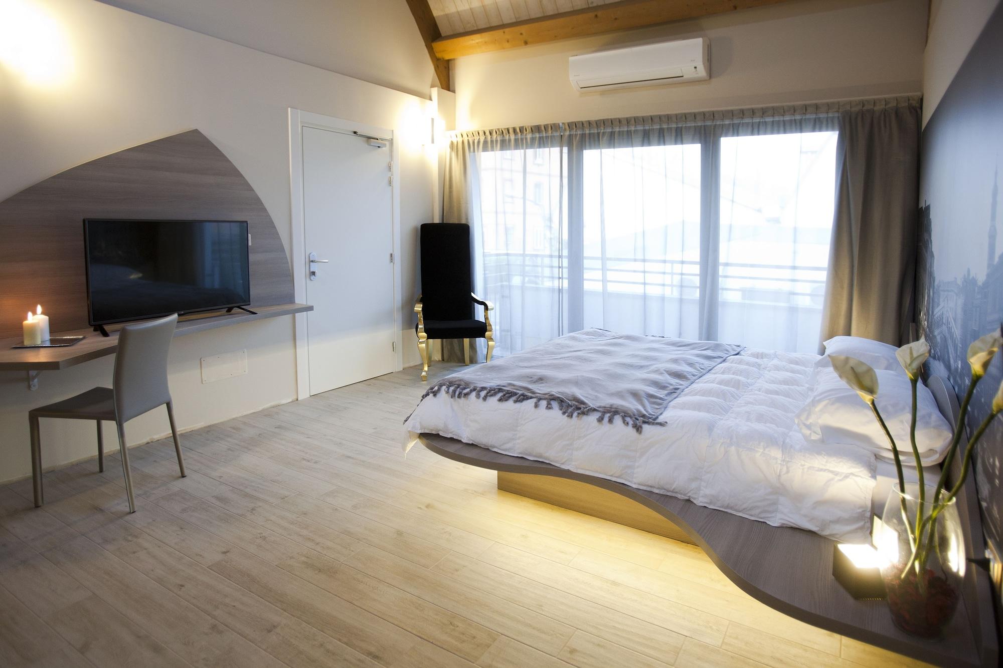 Hotel Seven Rooms Milan Exterior photo